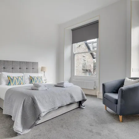 The Loft Apartment *